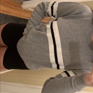 Brandy Melville sweater